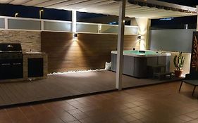 Beautiful Duplex With Jacuzzi